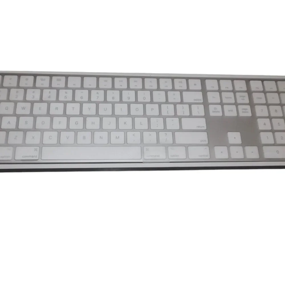 Apple Wireless Magic Keyboard With Numeric Keypad Model A1843 NIB